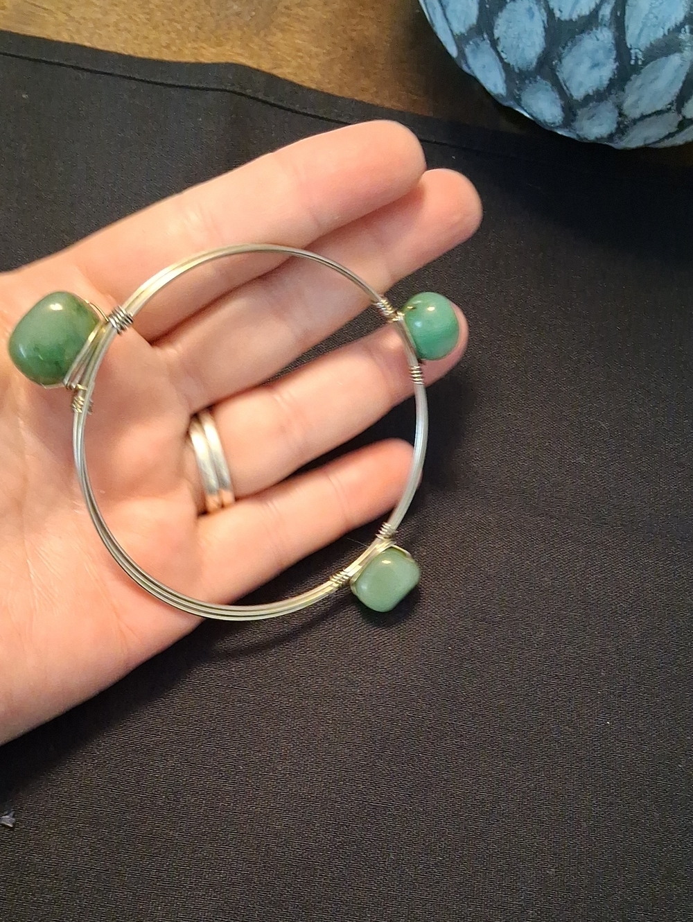 Green Bead Silver-Tone Wire Bangle Bracelet - Women Jewelry